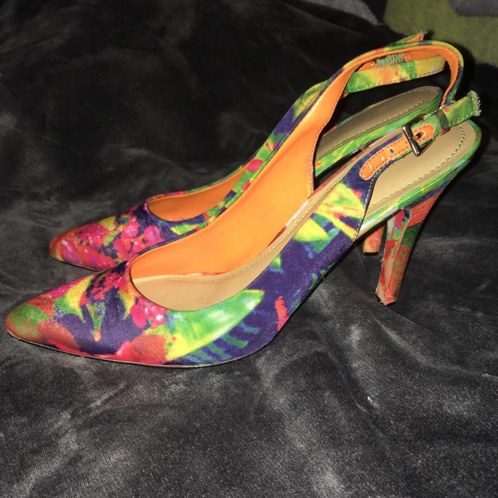 Colorful sling back heels